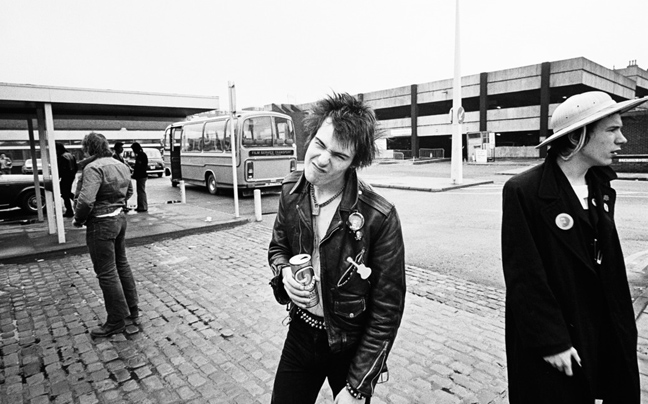 Σπάνιο φωτογραφικό υλικό από τους Sex Pistols