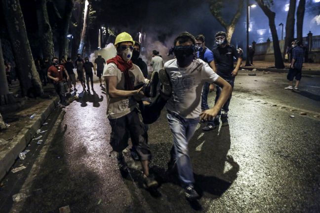 Νέα επεισόδια ξέσπασαν στην Κωνσταντινούπολη