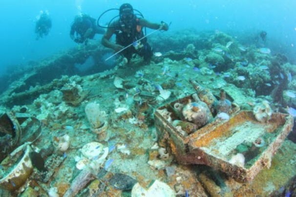 Σε εξέλιξη η έρευνα στο βυθό της Αργολίδας