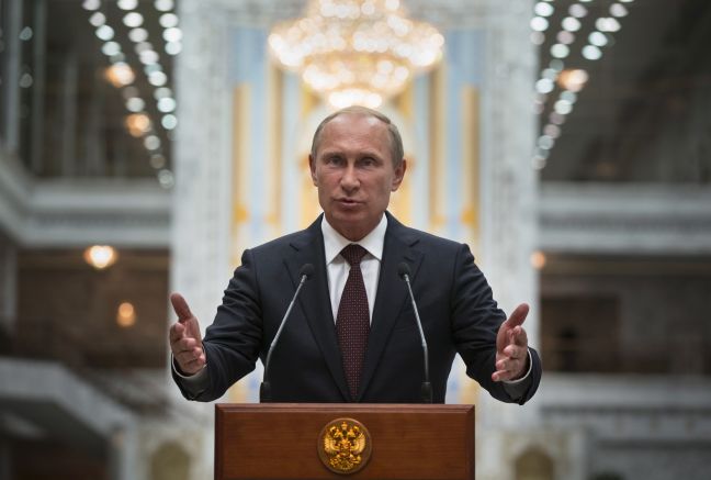 Ουδέν σχόλιο από την Ε.Ε. για τα περί απειλών Πούτιν