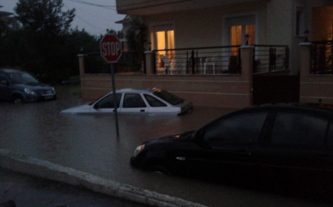 Πλημμύρισε η Κοζάνη