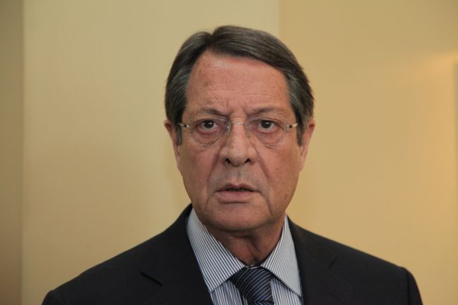 Εκτάκτως σε νοσοκομείο στις Βρυξέλλες ο Αναστασιάδης