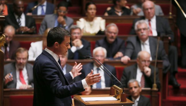 Βαλς: Η Γαλλία δεν θα διστάσει να επαναφέρει τους ελέγχους στα σύνορα