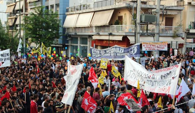 «Χιλιάδες Έλληνες τιμούν τη μνήμη του Παύλου Φύσσα»