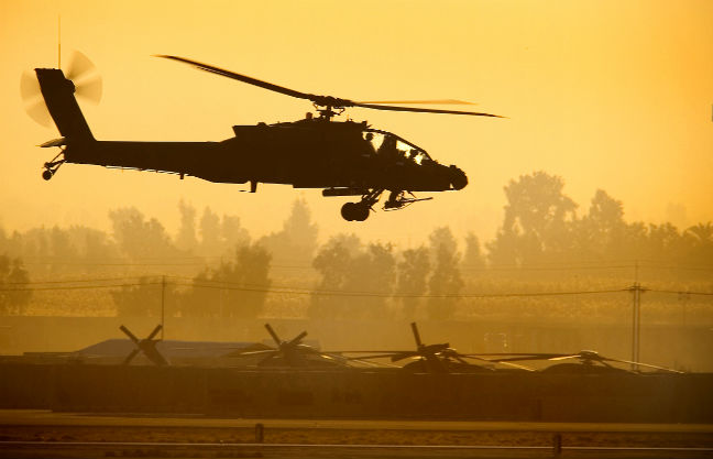 Δέκα ελικόπτερα Απάτσι θα παραδώσουν οι ΗΠΑ στην Αίγυπτο