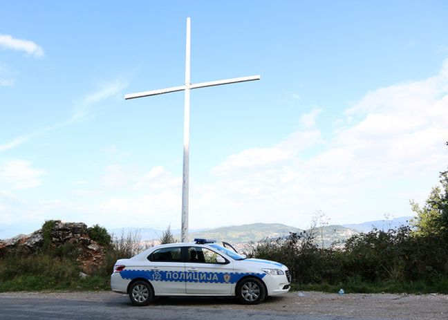 Οργή για την ανέγερση σταυρού-μνημείου στο Σαράγεβο