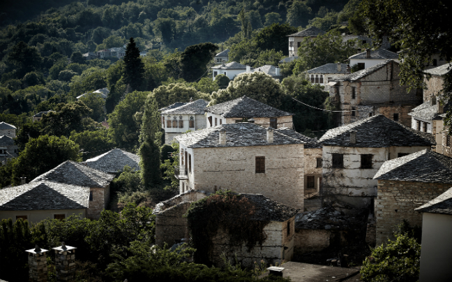 Εξοργισμένοι οι ξενοδόχοι του Πηλίου με το&#8230; χειρόφρενο στον «Μουτζούρη»