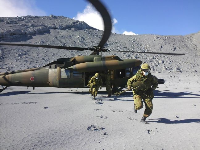 Φρένο στην επιχείρηση διάσωσης στην Ιαπωνία