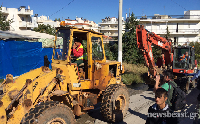 Μπουλντόζες στον καταυλισμό Ρομά στο Χαλάνδρι