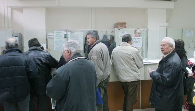 Ποινή εισφορών 27% στις πρόωρες συντάξεις