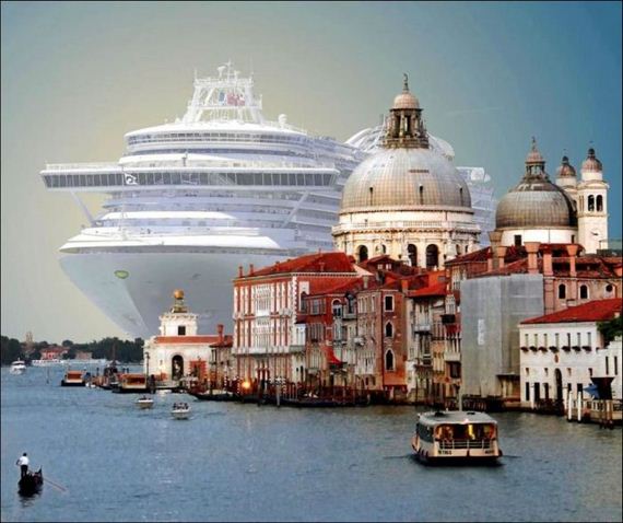 Πώς φαντάζει ένα κρουαζιερόπλοιο στη Βενετία