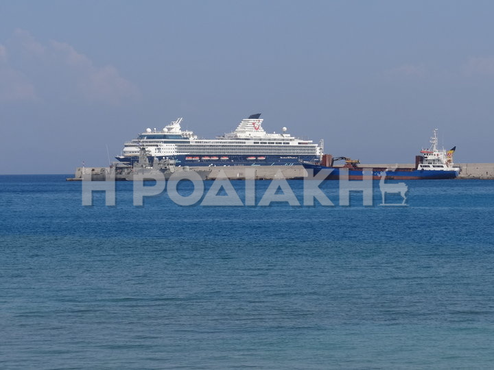 Καπετάνιος αρνήθηκε να μπει με το κρουαζιερόπλοιο στο λιμάνι της Ρόδου