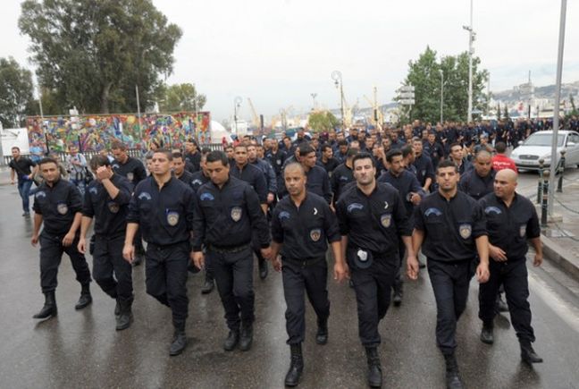 Πρωτοφανείς κινητοποιήσεις στην Αλγερία