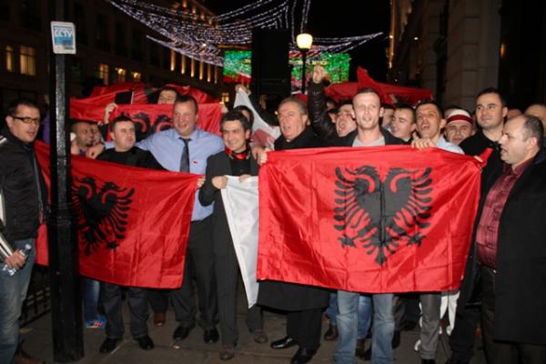Πορεία στη σερβική πρεσβεία οργανώνουν Αλβανοί εξτρεμιστές