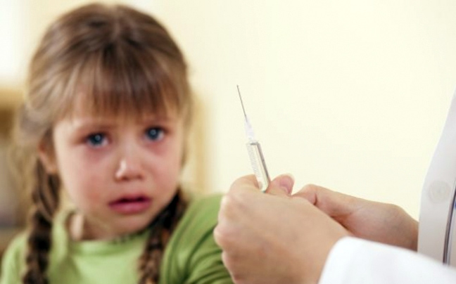 Πώς θα πάψει το παιδί σας να φοβάται τα εμβόλια