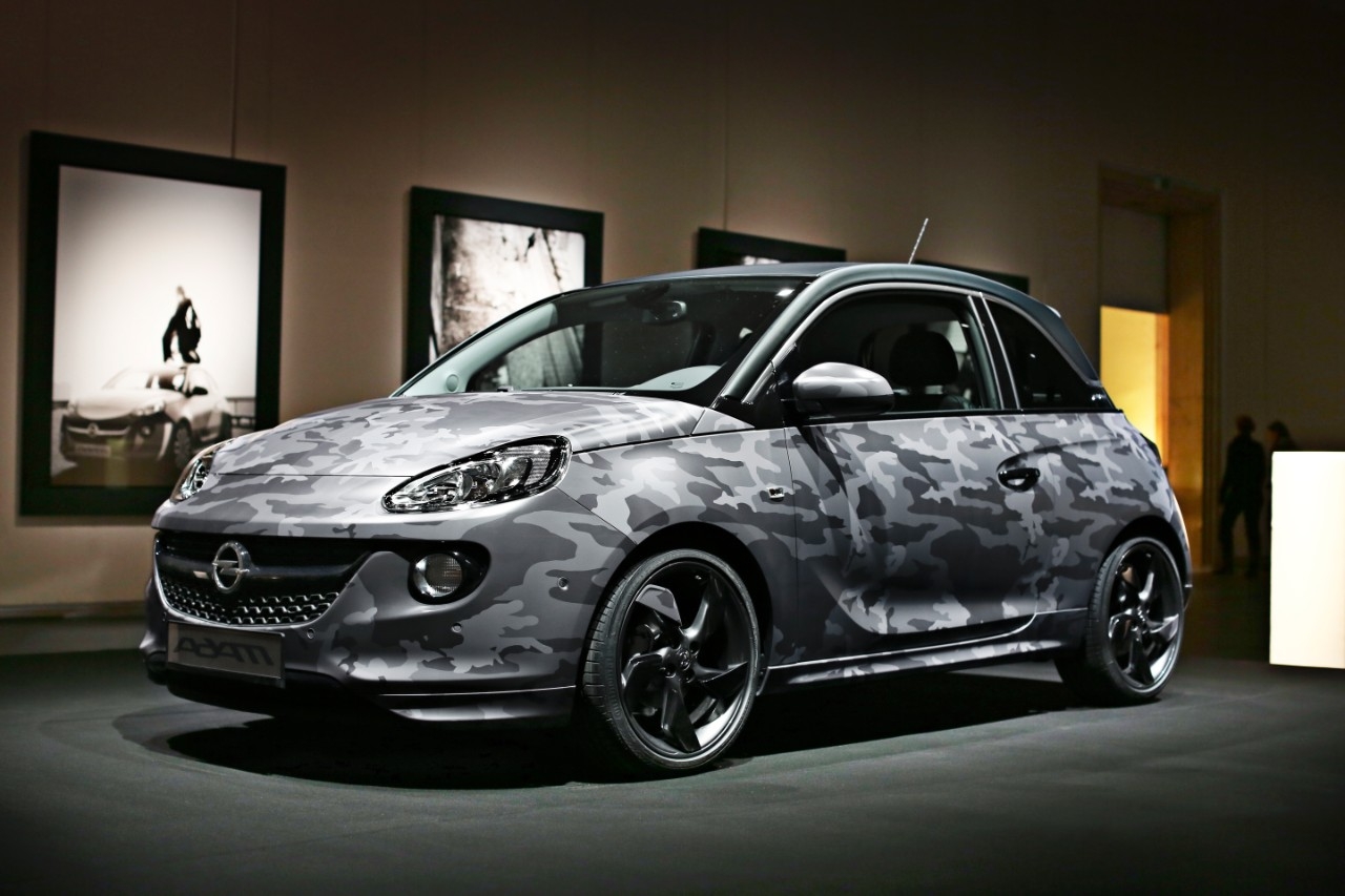 Το Opel Adam by Bryan Adams σε δημοπρασία