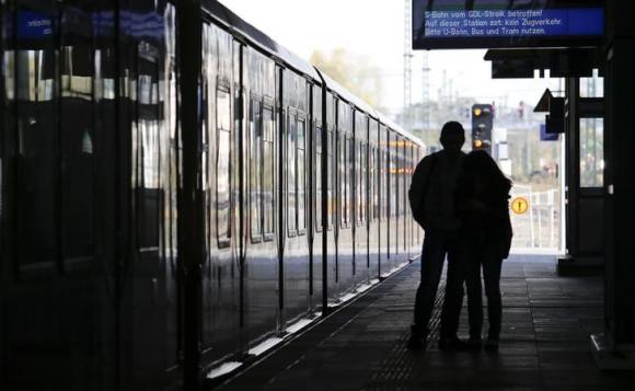 Ταξιδιωτικό χάος στη Γερμανία λόγω της απεργίας των μηχανοδηγών