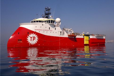 «Να αποσύρει τα πλοία της η Τουρκία από την κυπριακή ΑΟΖ»