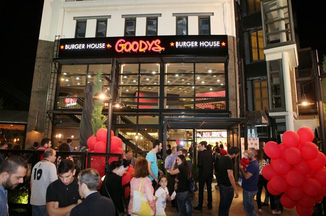 Opening για το νέο Goody’s Burger House στο Μπουρνάζι