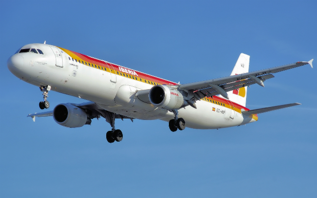 Αναγκαστική προσγείωση αεροπλάνου της Iberia στη Βοστόνη