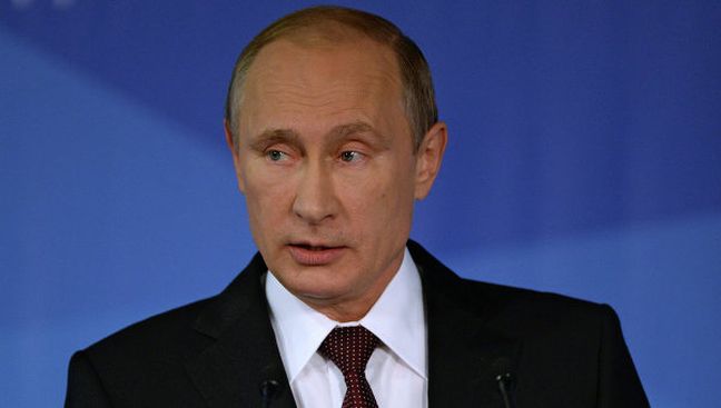 Βολές από το Κρεμλίνο ότι οι ΗΠΑ θέλουν να ρίξουν τον Πούτιν