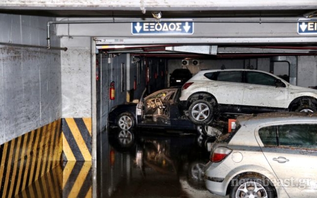 Δείτε το σούπερ μάρκετ που «βούλιαξε» στο Ίλιον