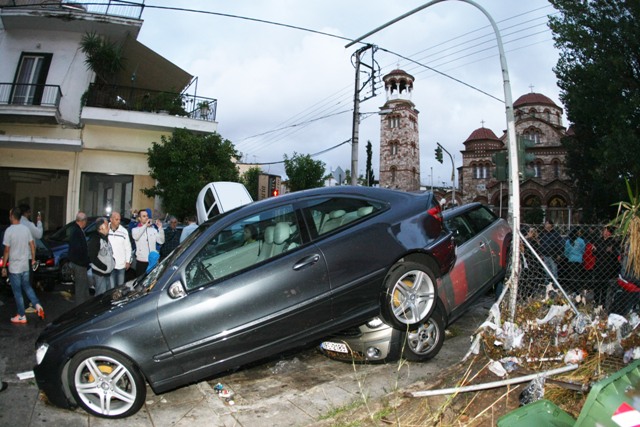 Βιβλικές καταστροφές από τη νεροποντή