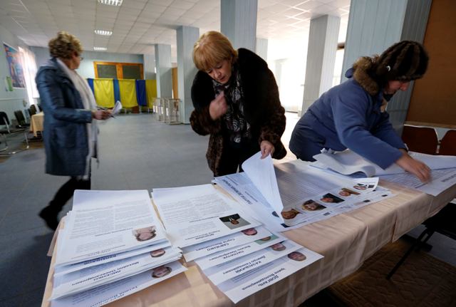 Χαιρετίζει η Ε.Ε. τη νίκη των φιλοδυτικών στην Ουκρανία