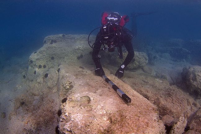 Αρχαιολογική έρευνα στο αρχαίο λιμάνι του Λεχαίου