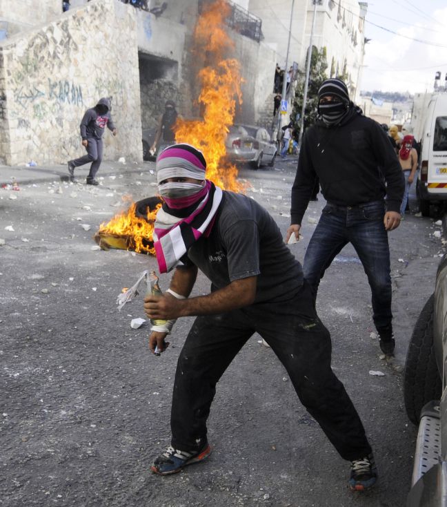 Συνεχίζονται με αμείωτη ένταση οι συγκρούσεις στην Ανατολική Ιερουσαλήμ