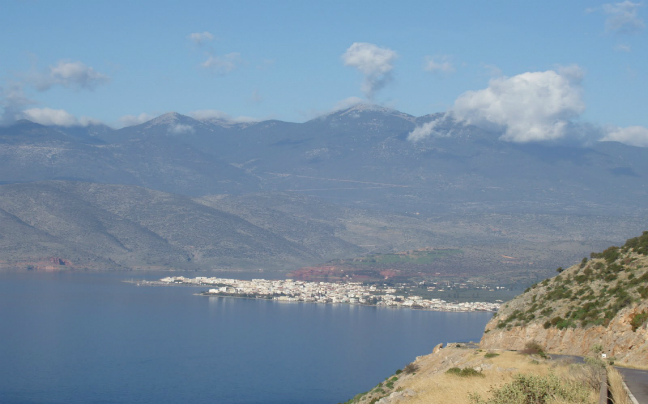 Οι 100 ελληνικοί προορισμοί για φθινόπωρο και για χειμώνα