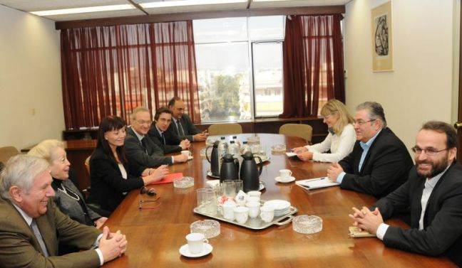 Με ενώσεις δικαστικών συναντήθηκε ο Κουτσούμπας