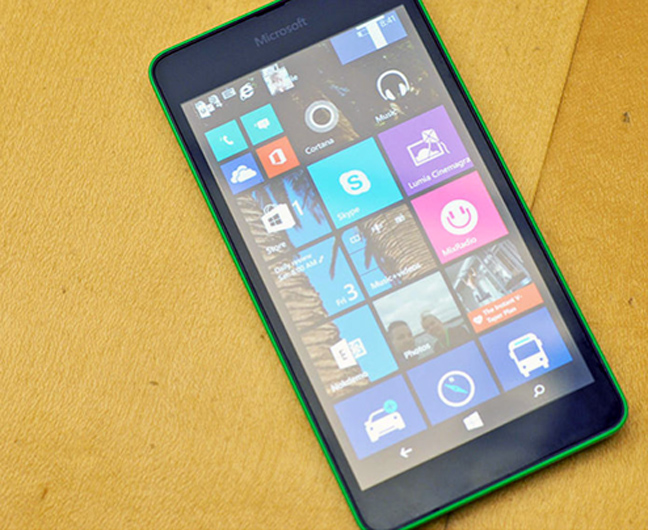 Παρουσιάστηκε το πρώτο Lumia της Microsoft