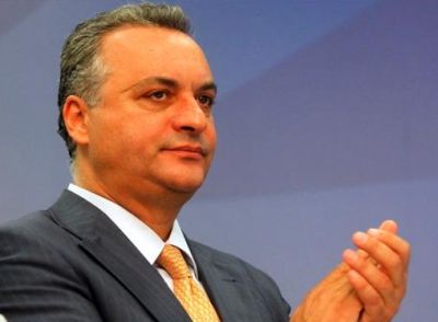 «Κάποιοι θέλουν να “γρατζουνίσουν” το Σαμαρά»
