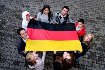 «Εκτινάχθηκε» η μετανάστευση στη Γερμανία
