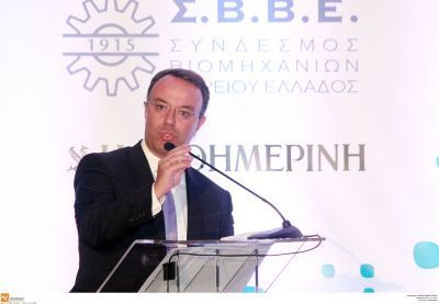 «Είμαι ρεαλιστικά αισιόδοξος για τη διαπραγμάτευση με την τρόικα»