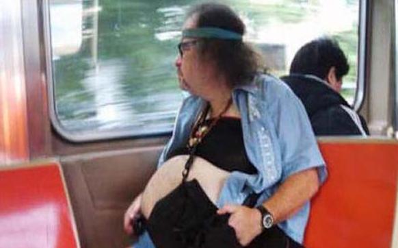 Φόρεσαν τα&#8230; καλά τους και βγήκαν