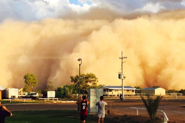 Η σκόνη έπνιξε την Αυστραλία