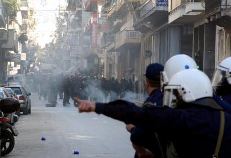 Πέντε συλλήψεις από τα επεισόδια στην Πάτρα