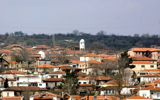 Οι 100 ελληνικοί προορισμοί για φθινόπωρο και για χειμώνα