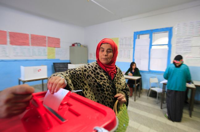 Ο Καΐντ Εσέμπσι νικητής στο εκλογικό θρίλερ της Τυνησίας
