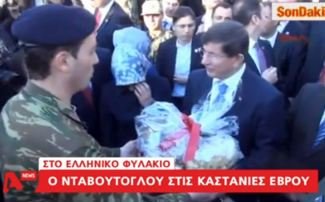 Το τηλεφώνημα-έκπληξη του Νταβούτογλου στο Σαμαρά
