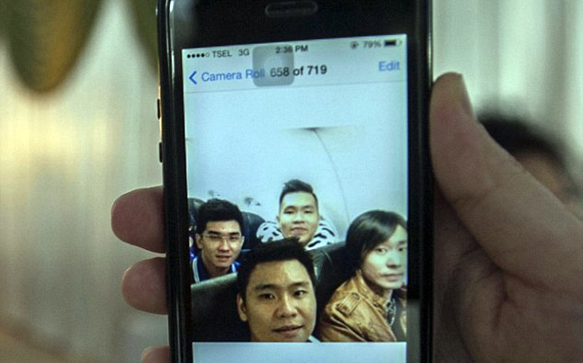 Η χαρούμενη selfie επιβατών της Air Asia πριν την τραγική μοίρα