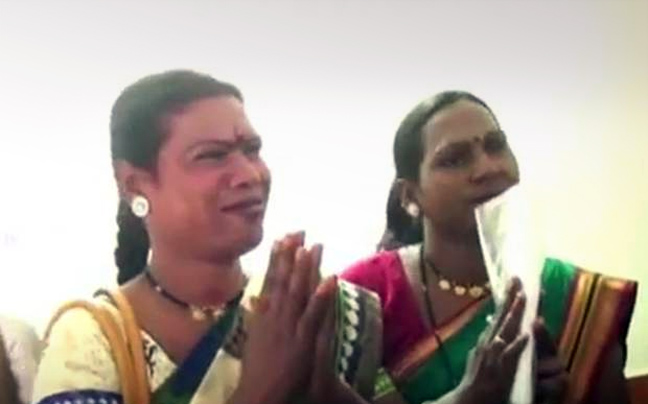 Η πρώτη τρανσέξουαλ δήμαρχος της Ινδίας