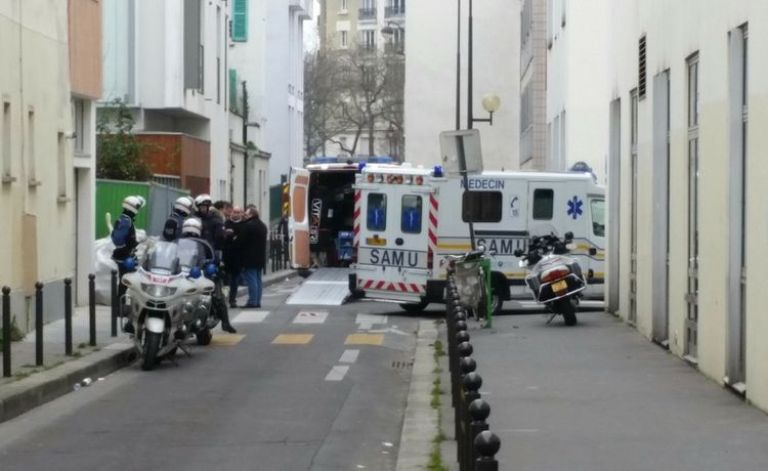 Δώδεκα οι νεκροί από την τρομοκρατική επίθεση στο Παρίσι