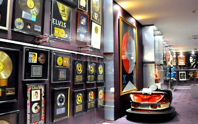 Μια βόλτα στη Graceland της… Δανίας