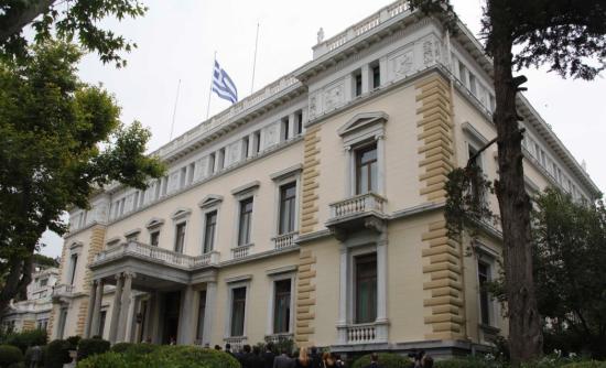 Διαψεύδεται ότι η Άννα Κορακάκη δεν προσκλήθηκε στο Προεδρικό Μέγαρο