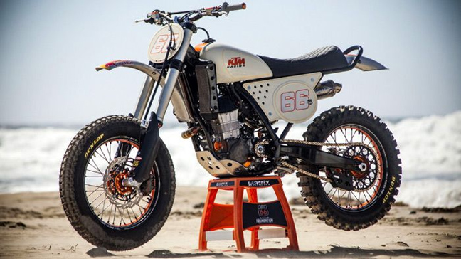 Μια σύγχρονη ΚΤΜ 450 SX-F σε στυλ του ’70