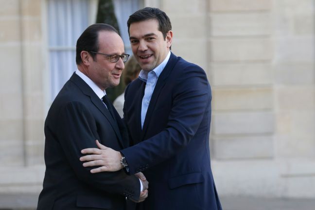 Τον Αλέξη Τσίπρα υποδέχτηκε ο Ολάντ