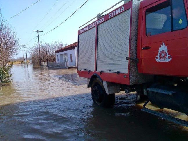 «Βούλιαξε» η σιδηροδρομική γραμμή στον Έβρο